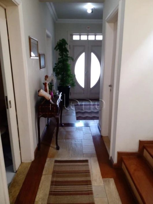 Sobrado à venda em Campinas, Jardim Santana, com 5 suítes, com 462.95 m²