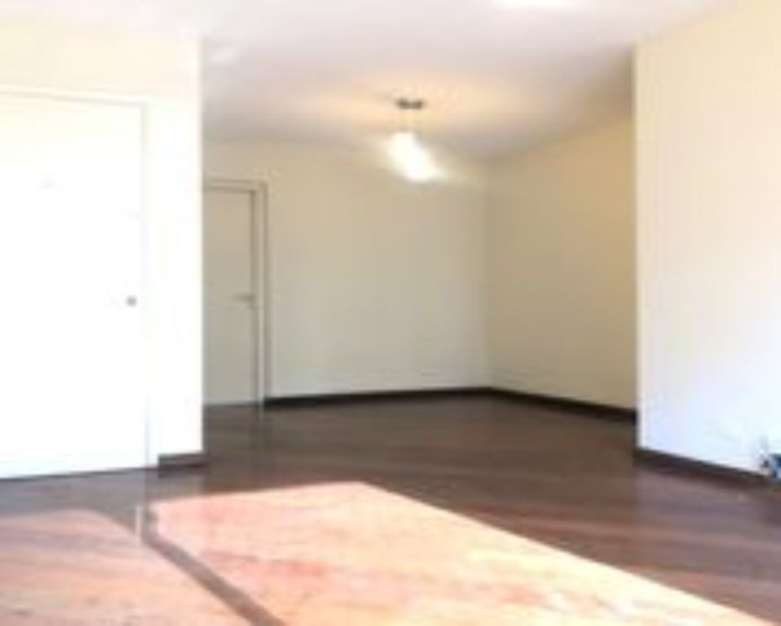 Apto p/ locação - com 3 dorm sendo 01 suite c/ ar cond , varanda, 01 vaga , 98m - Piscina e academia