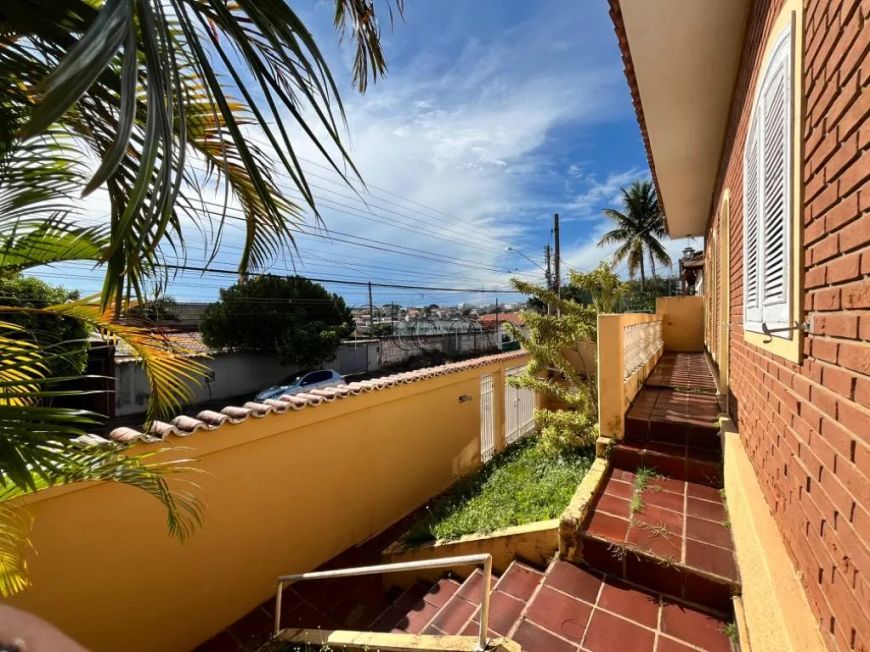 Casa à venda com 3 quartos no Jardim Novo Campos Elíseos, em Campinas
