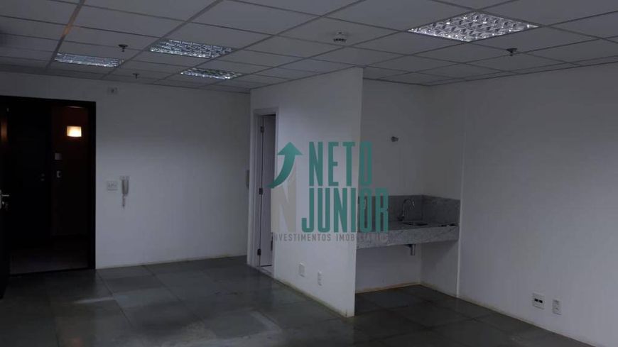 Conjunto para alugar, 40 m² por R$ 3.232,00/mês - Brooklin - São Paulo/SP