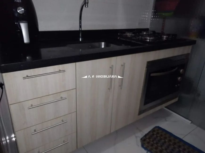 Apartamento em Condomínio Padrão para Venda no Jaraguá, 2 dormitórios, 1 vaga de garagem, 39m²