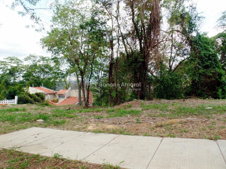 Terreno disponível para venda no Loteamento Caminhos De San Conrado, situado em Campinas/SP.