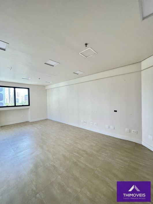 CONJ.COMERCIAL PARA LOCAÇÃO NO BAIRRO DO PARAÍSO - A POUCOS METROS DA EST. PARAÍSO