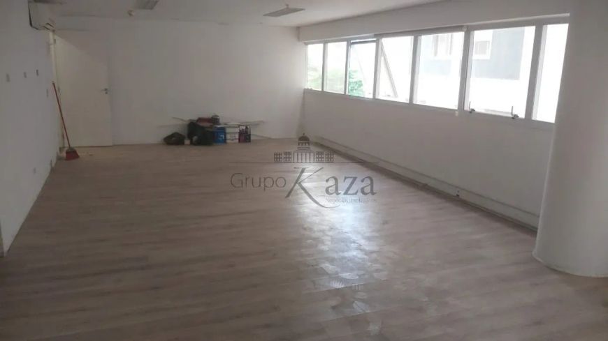 Sala Comercial - Jardim Paulista - 64m².