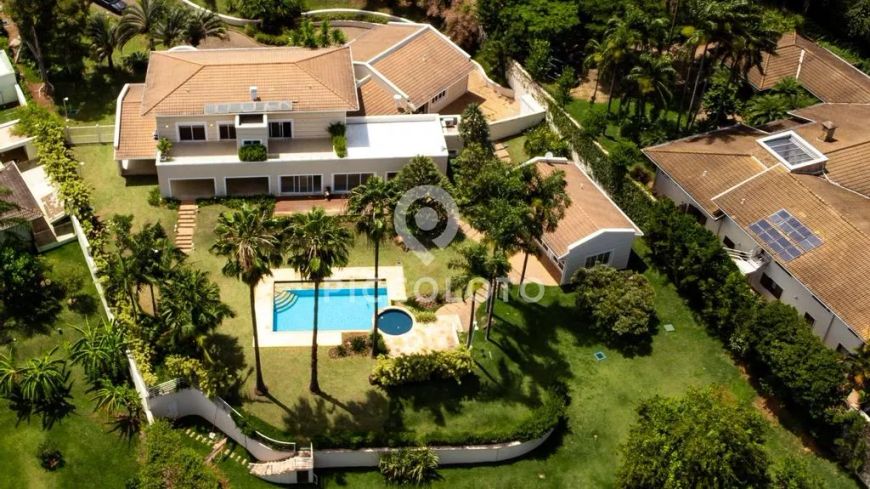 Sobrado à venda em Campinas, Sítios de Recreio Gramado, com 4 suítes, com 822.41 m², Chácara Gramado