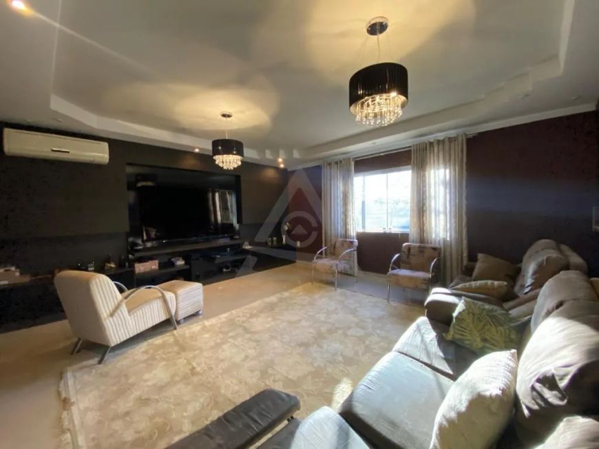 Casa à venda em Campinas, Swiss Park, com 3 suítes, com 360 m², Baden - Swiss Park