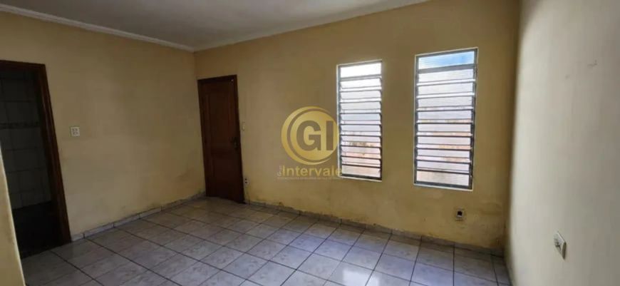 casa residencial a venda no Jardim Bela Vista, em Jacareí! Com 4 dormitórios amplos, 2 salas espaços