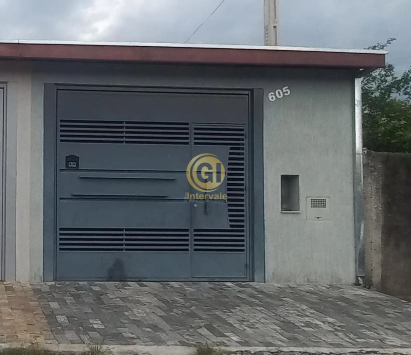 Casa à Venda no Cidade Salvador ? 3 Quartos, 1 Suíte, Ótima Localização