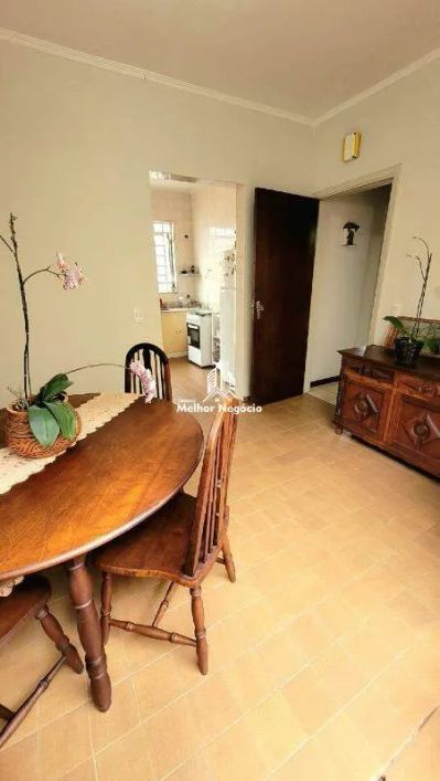 Casa à venda com 3 dormitórios sendo uma suíte no bairro Jardim Eulina em Campinas/SP