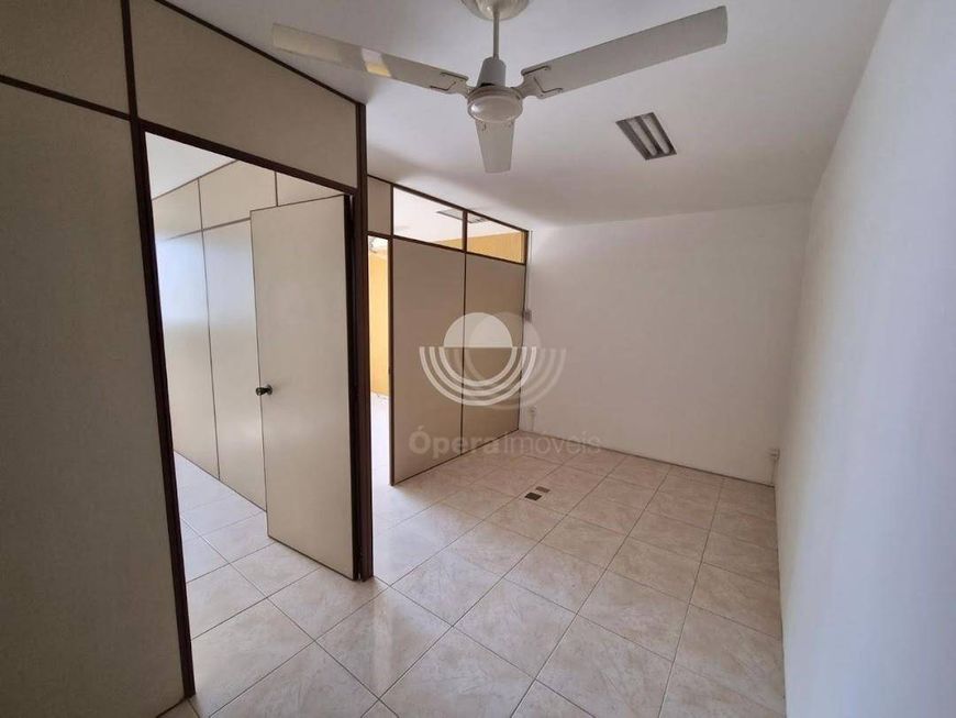 Sala Comercial à Venda no Centro de Campinas. Estudam permuta por apartamento de 1 dormitório e vaga