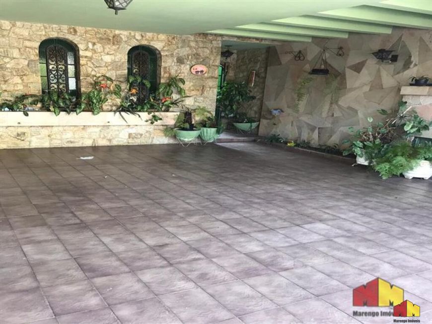 Sobrado à venda no Jardim Têxtil com 3 Dormitórios e 2 Vagas