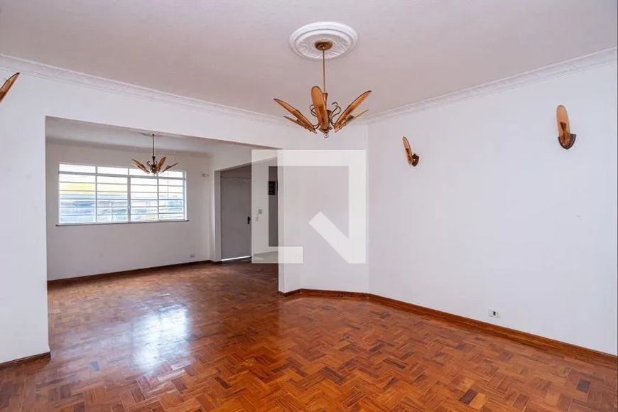 Casa à Venda - Vila Pompéia, 3 Quartos, 210 m2