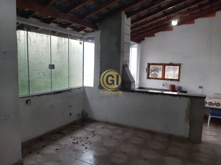 Casa Sobrado - Jardim Bela Vista - Jacareí - 2 Dormitórios.