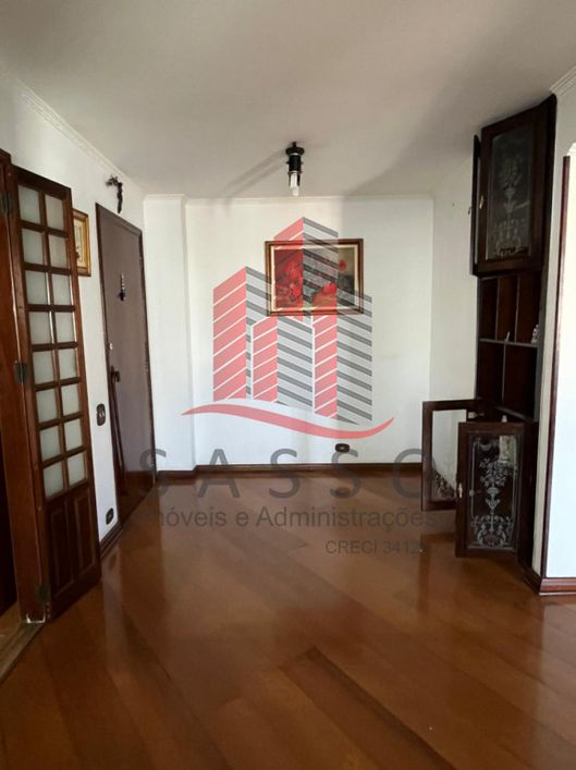 Vendo apartamento no Tatuapé.