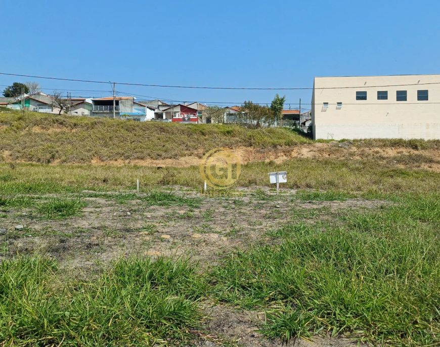 Terreno à Venda NO JARDIM NOVO AMANHECER EM JACAREI- 125,00 m²