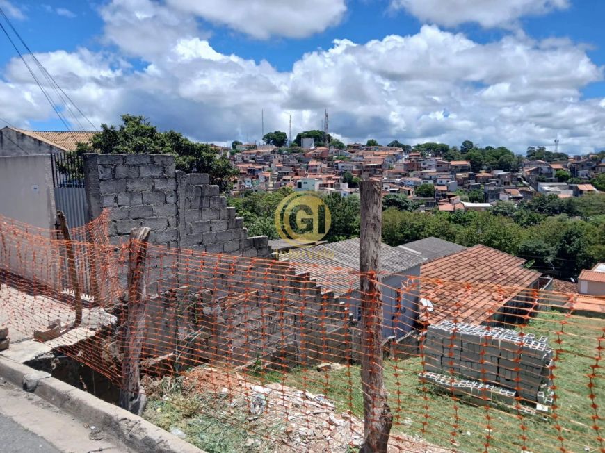 vende se terreno pronto para construir no parque santo Antônio em jacareí terreno em otima localizaç