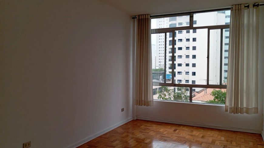 APARTAMENTO COM 2 DORMITÓRIOS/VAGA/MOEMA