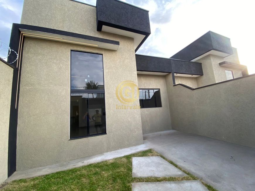 CASA NOVA COM EXCELENTE ACABAMENTO 2 QUARTOS 1 SUÍTE E QUINTAL - JARDIM OÁSIS TAUBATÉ