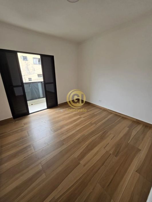 Imperdível casa à venda em Jacareí-SP, Centro: 2 quartos, 2 suítes, 1 sala, 3 banheiros, 2 vagas, 86