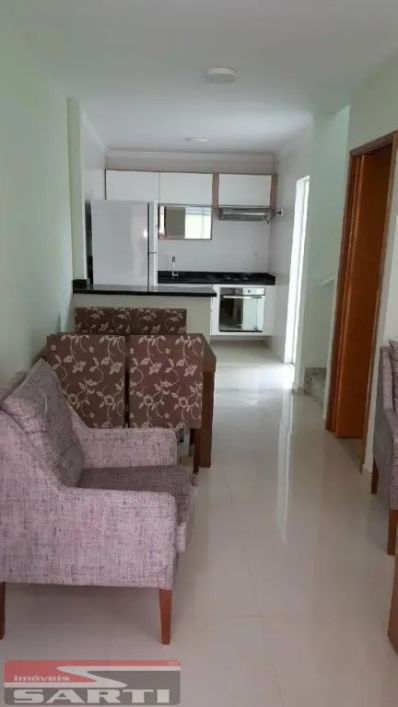 CONDOMÍNIO FECHADO SOBRADO AMPLO COM 2 DORMITÓRIOS ( SENDO 2 SUÍTES ) 02 VAGAS DE GARAGEM