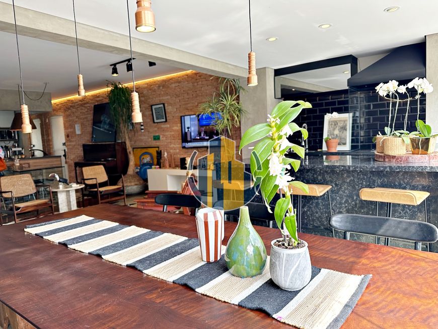 Apartamento na Vila Mariana - 115m2 e Varanda com churrasqueira. R$ 1.400.000,00