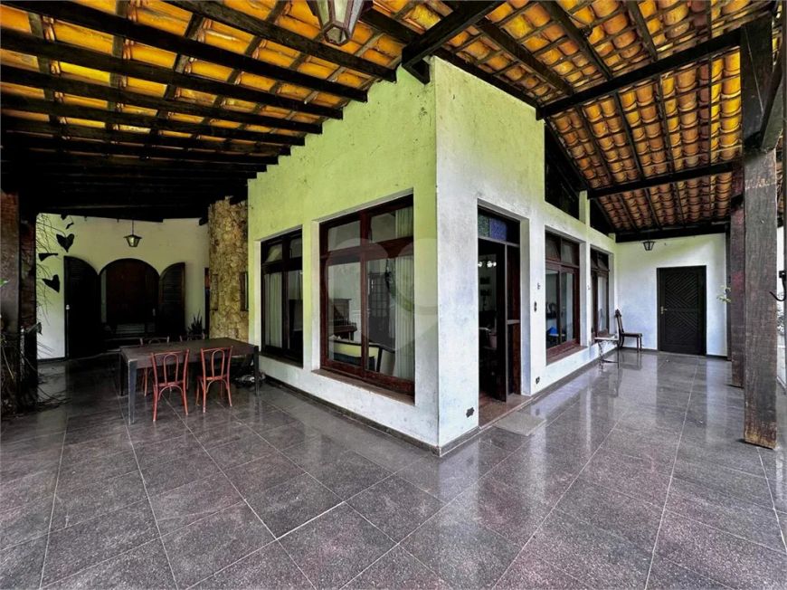 Casa com 4 quartos à venda em Interlagos - SP