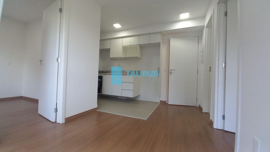 Apartamento para venda ou locação, 2 dormitórios, 38m², Moema.