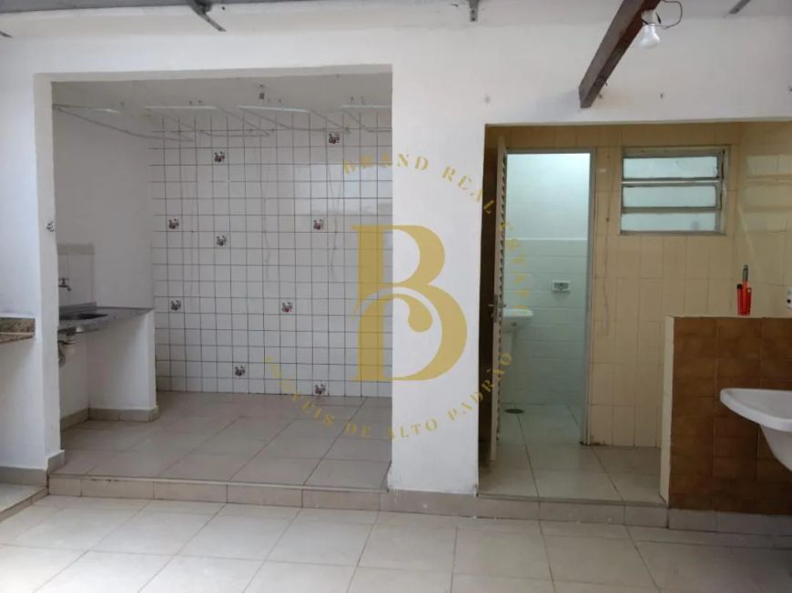 Casa com 190 m², 5 quartos sendo 2 suítes à venda no bairro Vila Gumercindo.