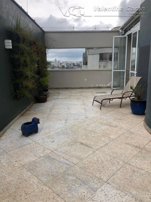 Ampla Cobertura à Venda no Campo Belo, SP