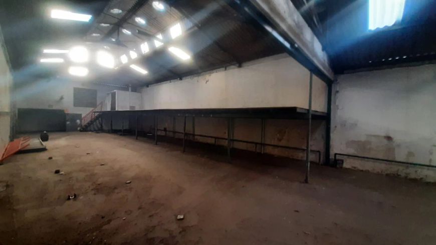 Imóvel para aluguel com 650 metros quadrados em Vila Bandeirantes - São Paulo - SP