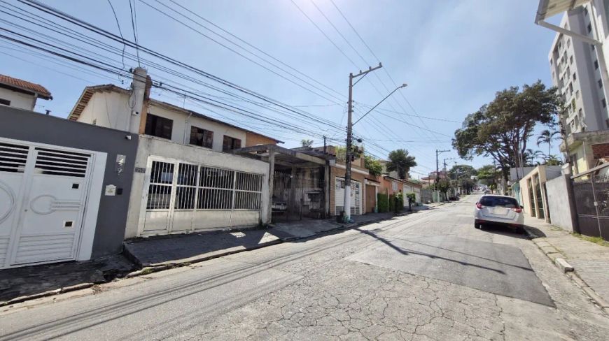 Casa tipo para venda com 2 quartos, 170m²