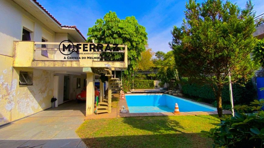 Casa com 4 Quartos e 6 banheiros à Venda, 500 m² por R$ 13.000.000