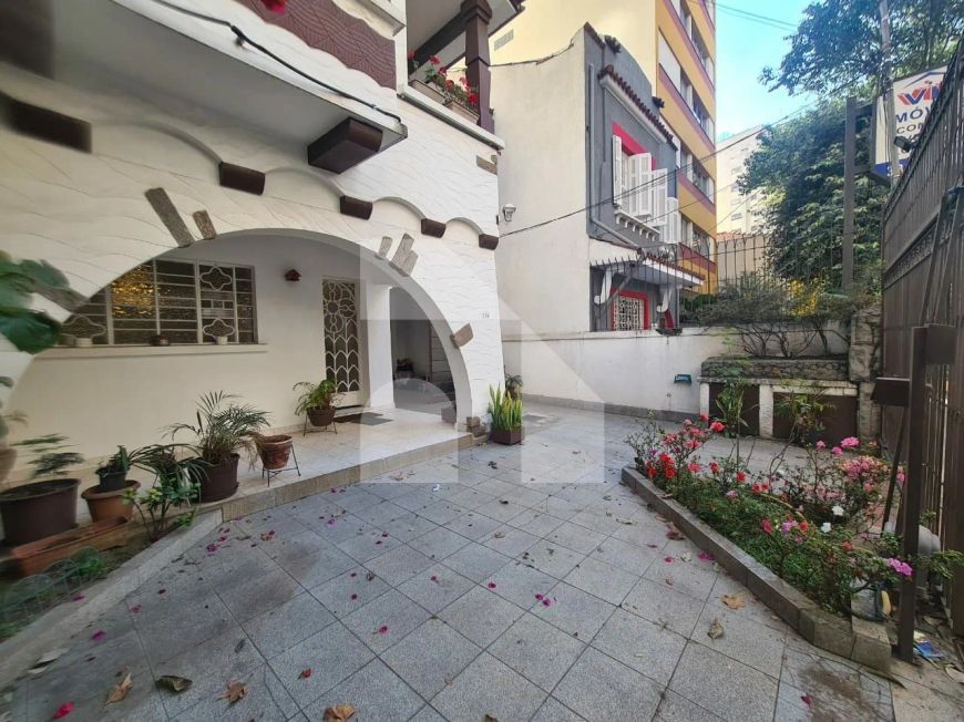 Casa residencial ou comercial em Higienópolis