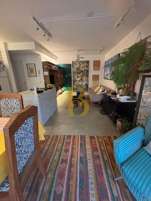 Apartamento com 60 m², 2 quartos sendo 1 suíte à venda no bairro República.