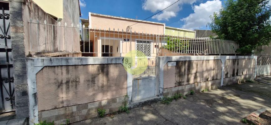 Espaço com 03 casas a venda com 170 m² em Campo Grande, Rio de Janeiro/RJ