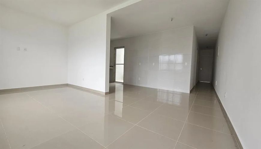0 - Casa 3 quartos, sendo 1 suíte