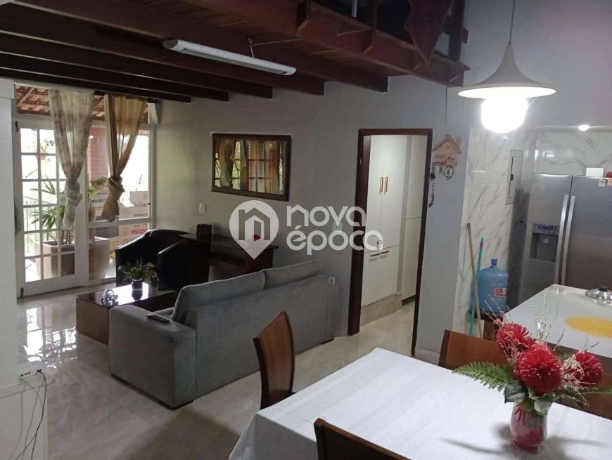 Água Santa | Casa 3 quartos, sendo 1 suite