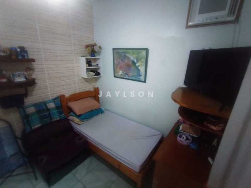 Apartamento tipo casa- 02 quartos - Engenho Novo