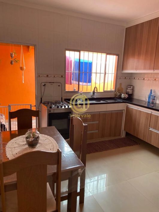 Linda casa no Jardim do Marquês