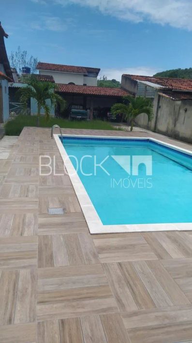 Guaratiba | Casa 4 quartos, sendo 1 suite
