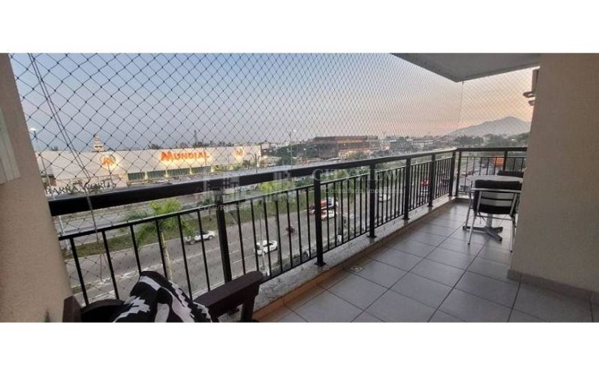 VENDEMOS EXCELENTE APARTAMENTO DE 3 QUARTOS NO RECREIO DOS BANDEIRANTES