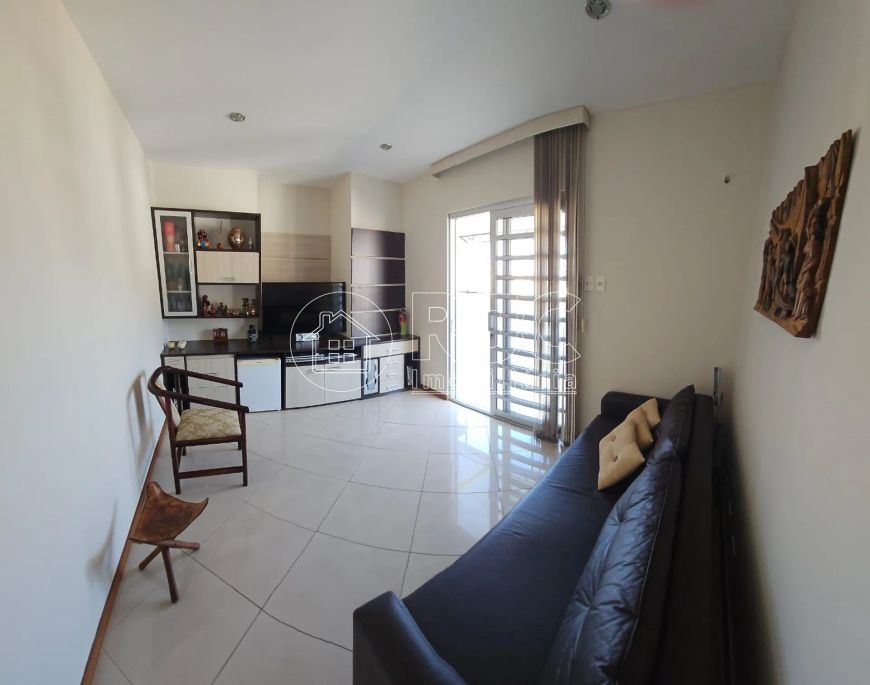 Cobertura duplex para venda tem 138 metros quadrados com 4 quartos
