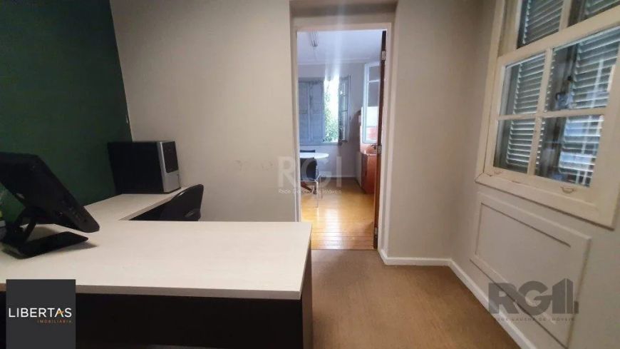CASA SOBRADO PARA ALUGAR NO BAIRRO PETRÓPOLIS
