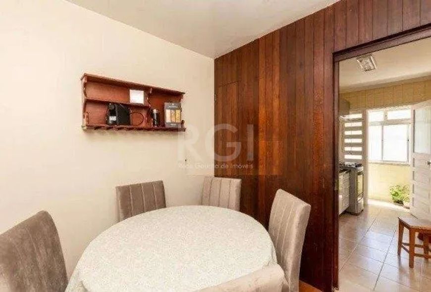Apartamento para Venda - 97.84m², 3 dormitórios, sendo 1 suites, 1 vaga - Petrópolis