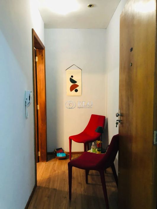 sala comercial com um mês de carência, com duas vagas de garagem