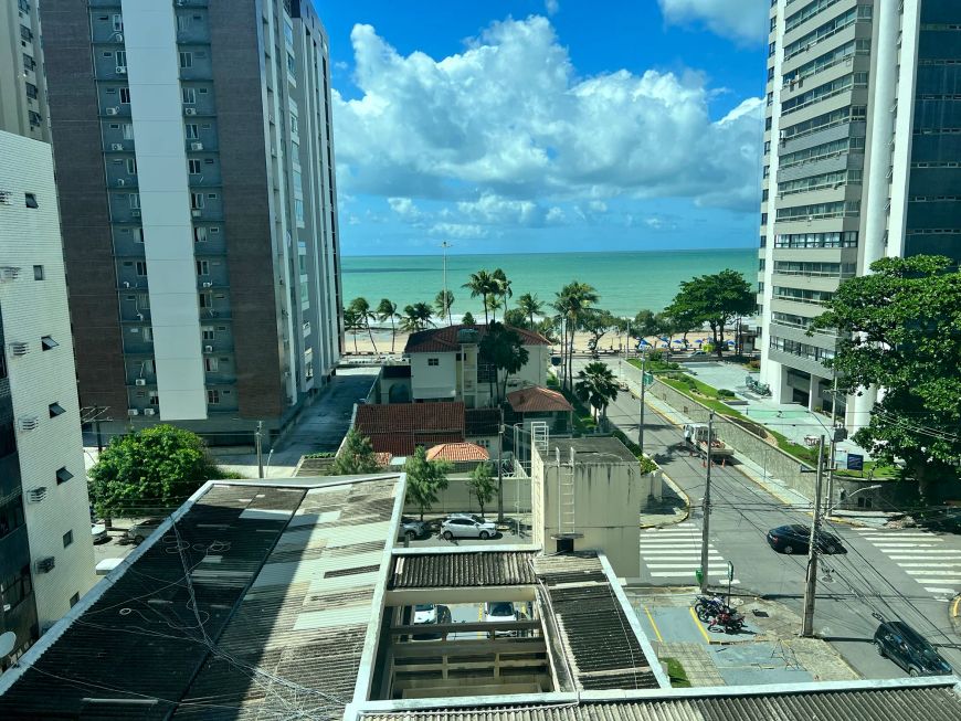 100m da praia!! Vista livre do mar. 3qts 2sts 96m 2vg