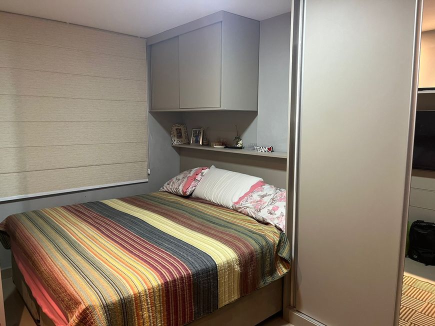 Ótimo Apartamento de Frente 3 Quartos (Suíte), Varandão e 3 Vagas Ac. Carta de Crédito.