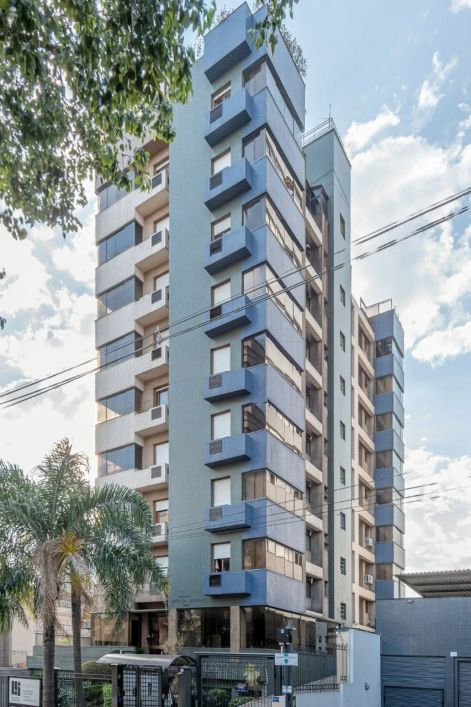 Apartamento à venda no Moinhos De Vento com 89 m² e 2 dormitórios/quartos disponíveis