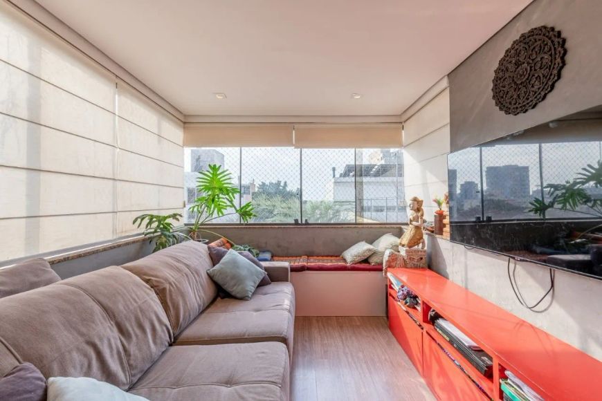 Apartamento à venda no Moinhos De Vento com 89 m² e 2 dormitórios/quartos disponíveis