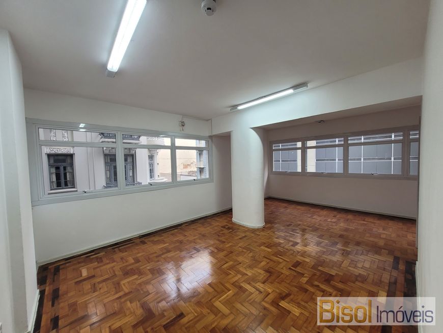 Sala em Centro Histórico - Porto Alegre, RS